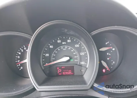 2016 Kia Rio Lx z USA, uszkodzony, nr VIN KNADM5A37G6639587